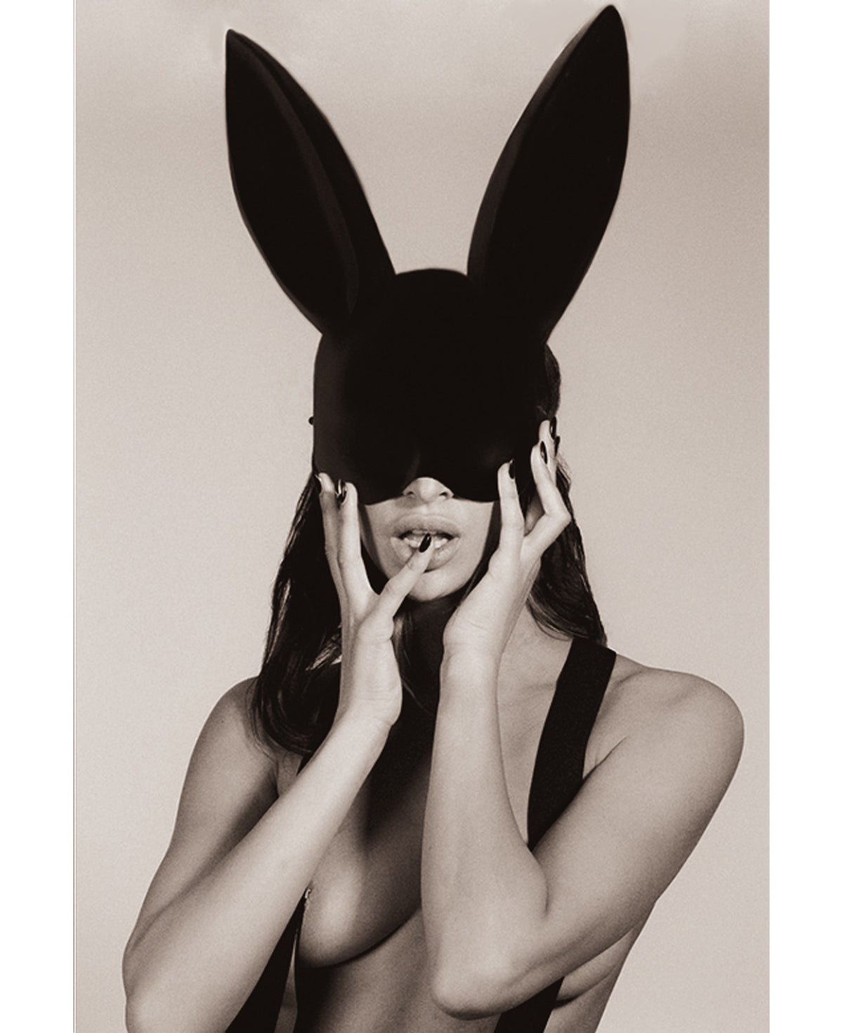 DANCING IN THE DARK/ SEPIA